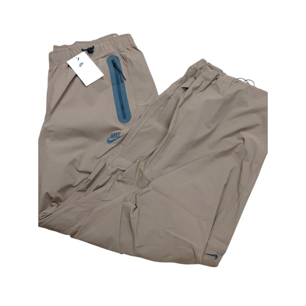 Nike Tech Size Large Woven Oversized Pants Brown Black HM7158-235 Men’s - Picture 2 of 10